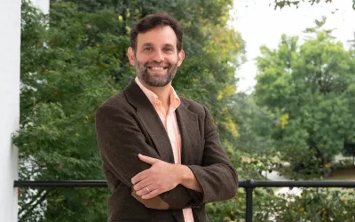 Spanish Chair Christopher C. Oechler