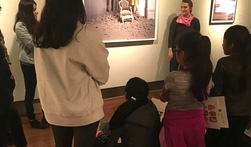 presentation of exhibit piece