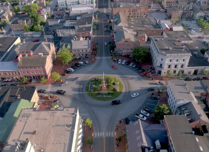 A view looking down on the traffic circle in downtown Gettysburg.