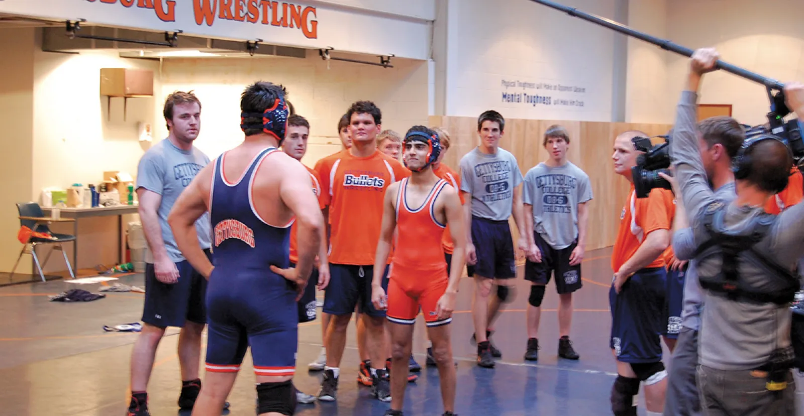 A group of wrestlers