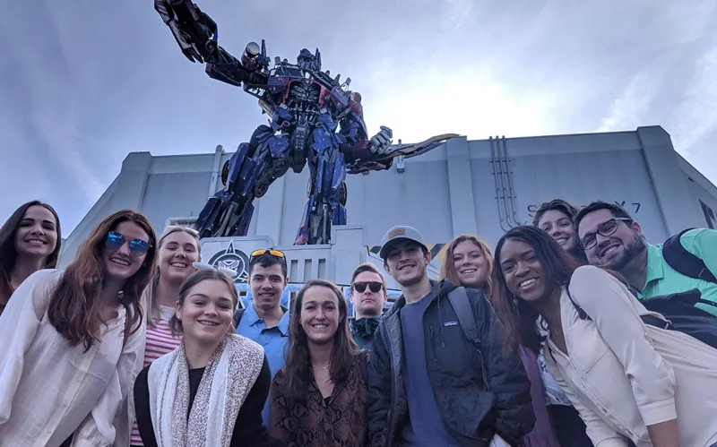 Gettysburg students gather at Universal Studios