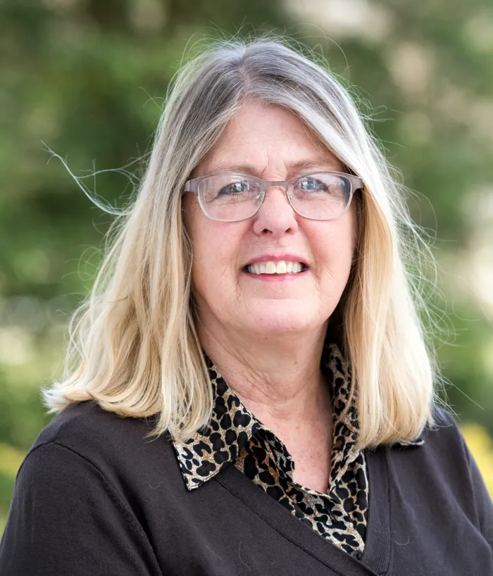 Photo of Colleen Lopes