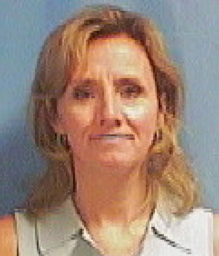 Photo of Lindora (Lin) Myers